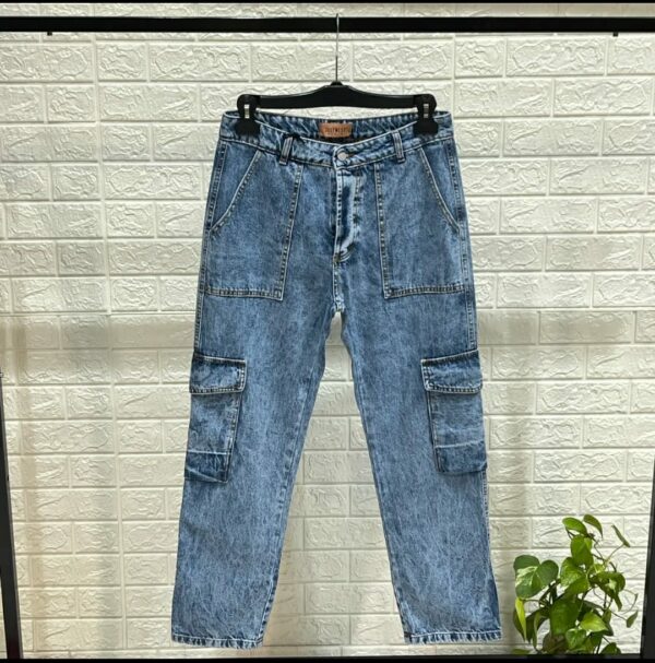 jeans cargo con tasconi